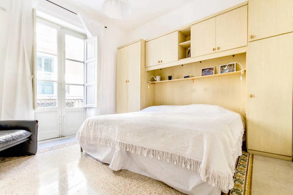 Villa Flat At Cathedral à Palerme Extérieur photo
